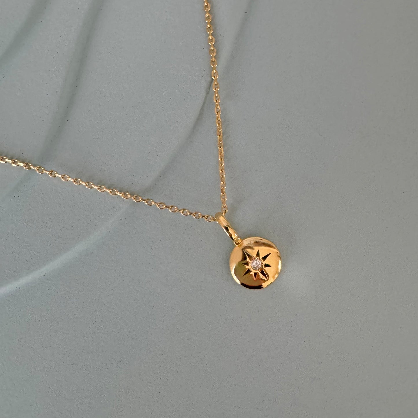 18K gold-filled Starglow Pendant