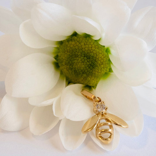 Annelise Bee Pendant